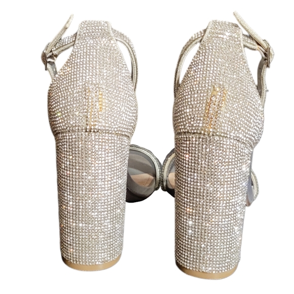 Steve Madden "Carrson" Silver Rhinestone Heels. - Picture 5 of 7